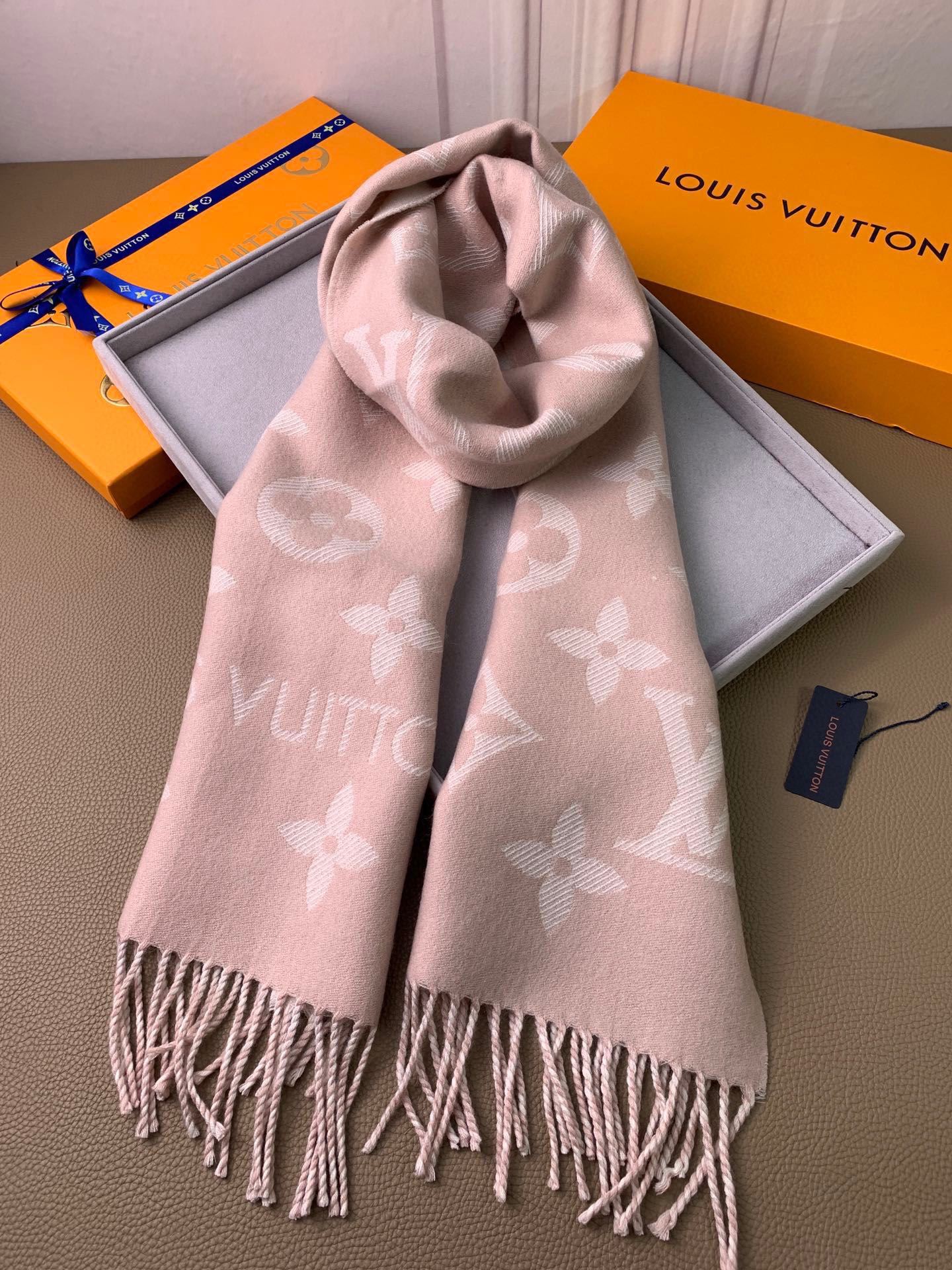 Louis Vuitton Scarf